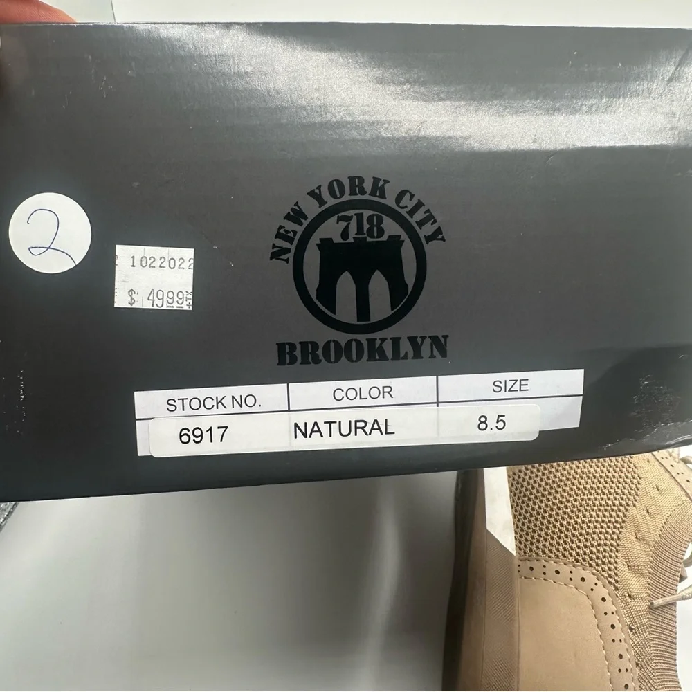 New York City‎ 728 Brooklyn Sz 8 1/2 Tan Oxford Derbys Perforated Design